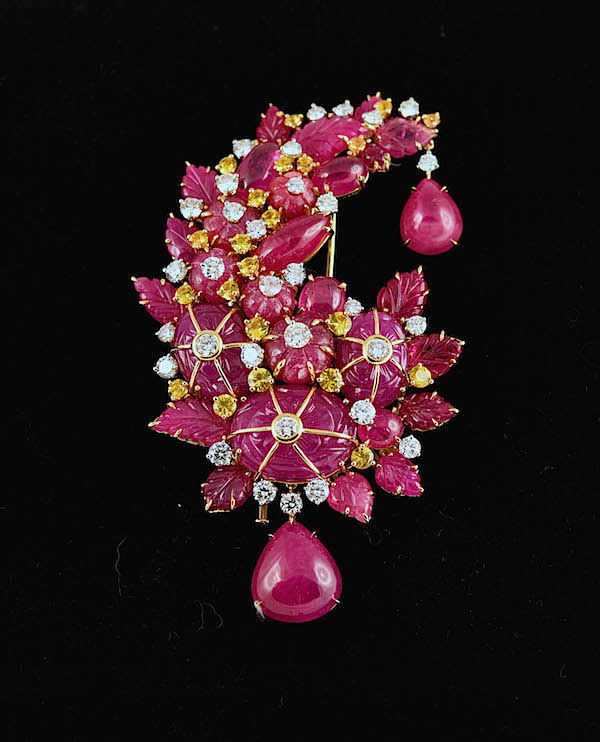 TONY DUQUETTE BROOCH
