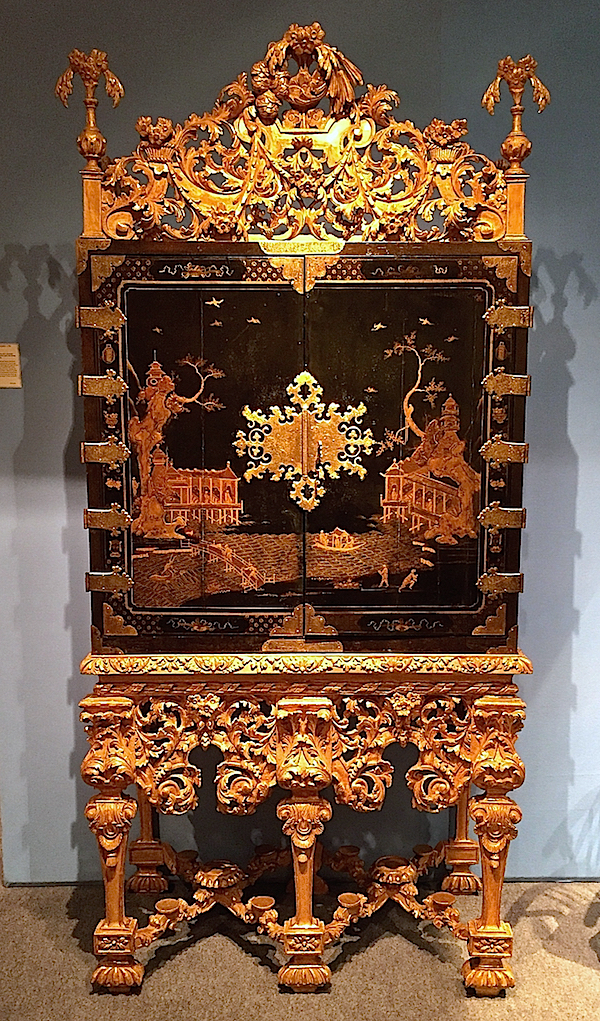 Hyde Park cabinet at the Winter Antiques Show 2015
