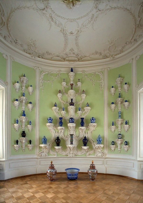 Rundale Palace porcelain cabinet