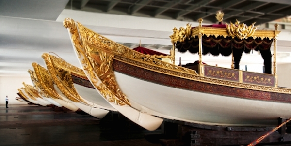 Sultans' barges in Cornucopia Magazine