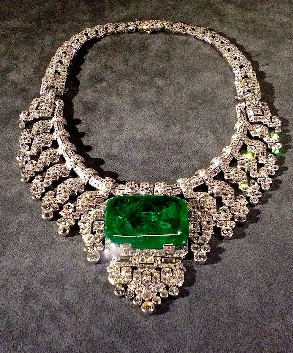 cartier emerald pendant