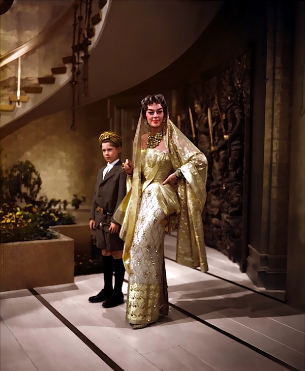 At the Movies: Auntie Mame - Quintessence