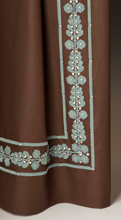 Holland & Sherry's Exquisite Embroidery - Quintessence