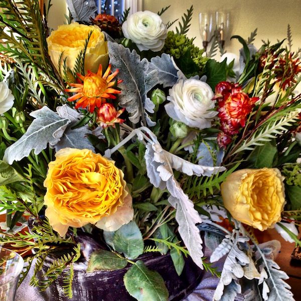 Floral centerpiece for Thanksgiving table