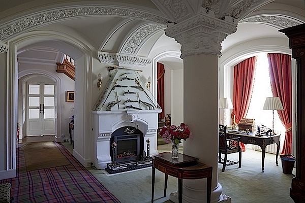 The Scottish Country House Quintessence