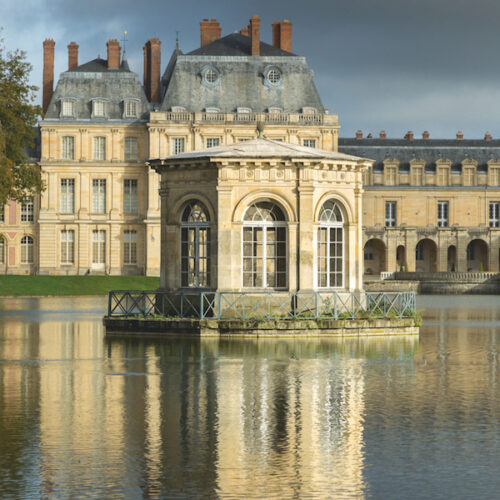 A Day at Château de Fontainebleau - the pond pavilion