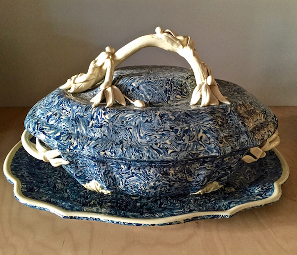 Aptware tureen at La Tuile a Loup