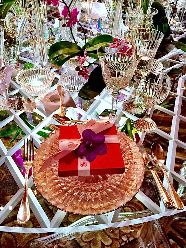 Baccarat Botanical Garden Orchid Dinner table