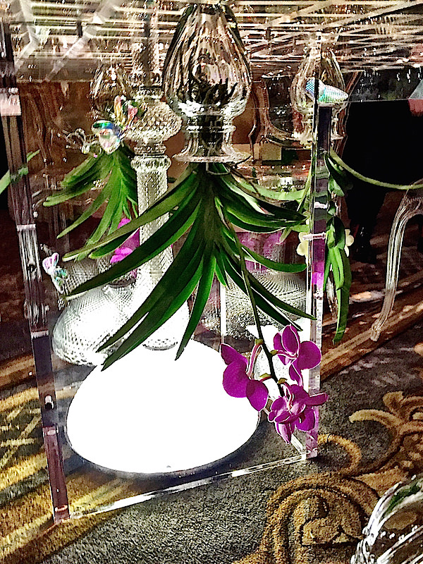 Baccarat Botanical Garden Orchid Dinner table