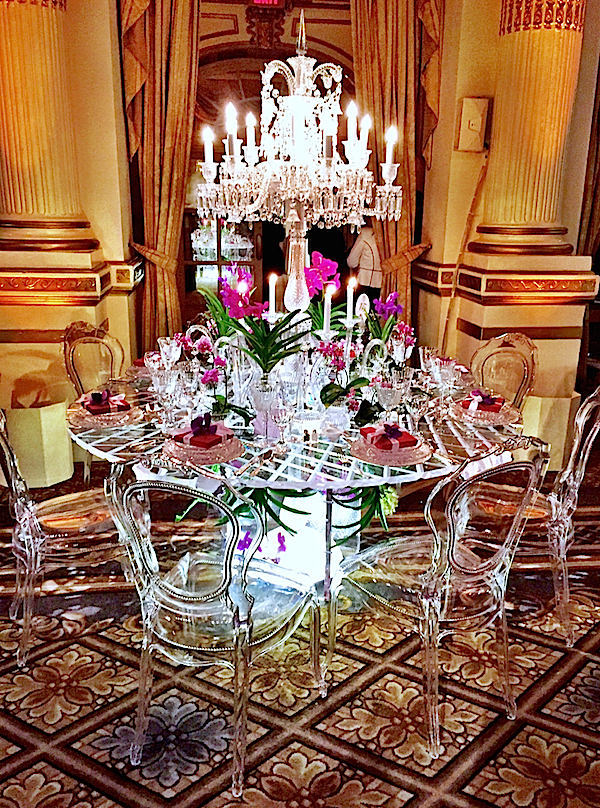 Baccarat Botanical Garden Orchid Dinner table