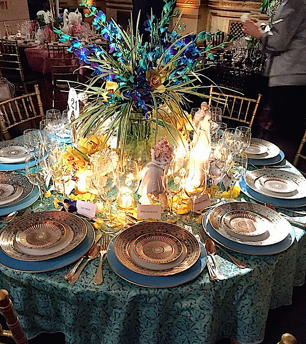 Byron C. James 2016 Orchid Dinner table