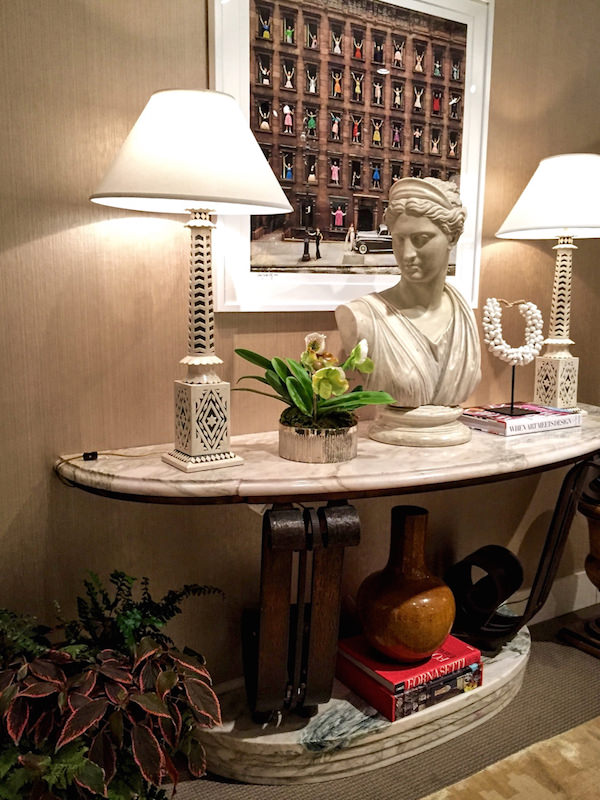 Bunny Williams Sotheby's Showhouse 2016 vignette