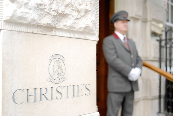 christies-doorman-colin-kemp