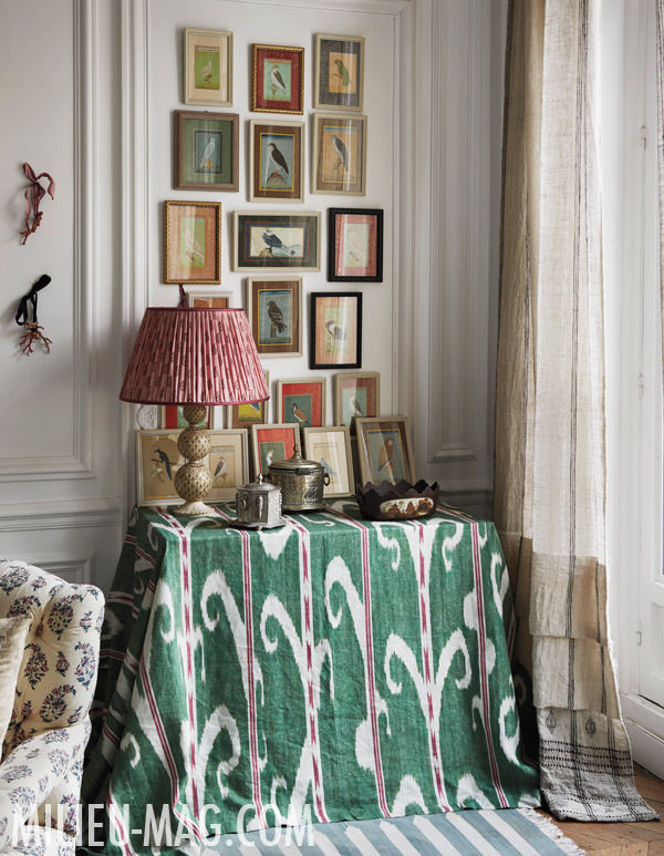 Carolina Irving Paris apartment, photo by Miguel Flores-Vianna for Milieu magazine