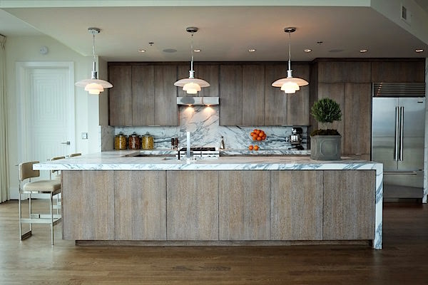 Jonathan Savage designed high rise kitchen