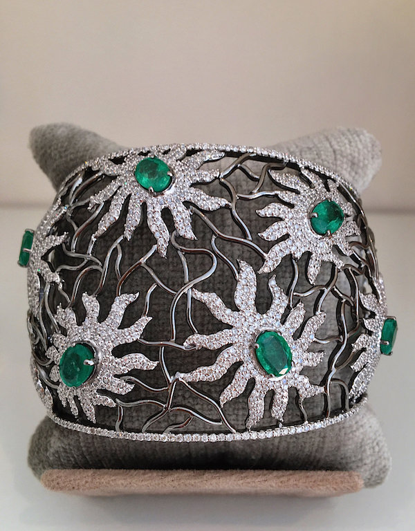 Nina Runsdorf Emerald and Diamond cuff-1