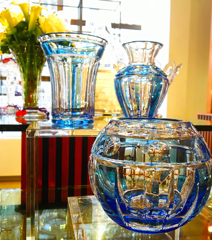 william-yeoward-crystal-azzura-vases