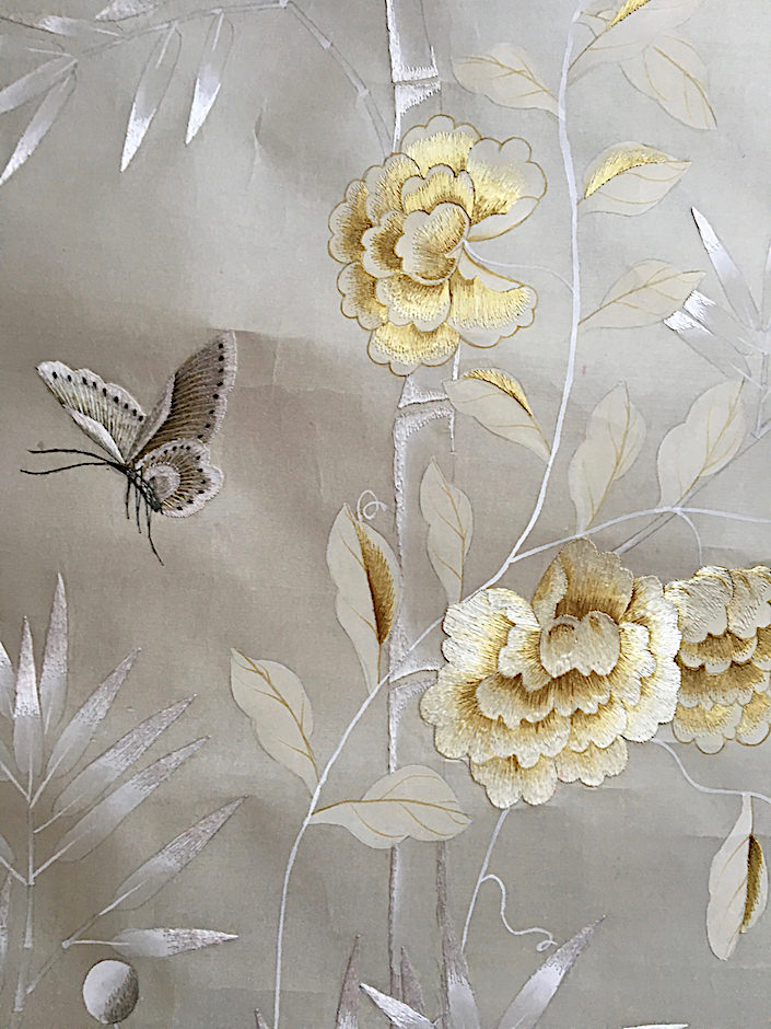 de Gournay embroidery at Deco Off 2017