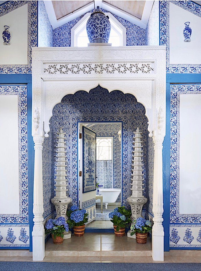 Hutton Wilkinson ranch guest house in Veranda, photo Roger Davies