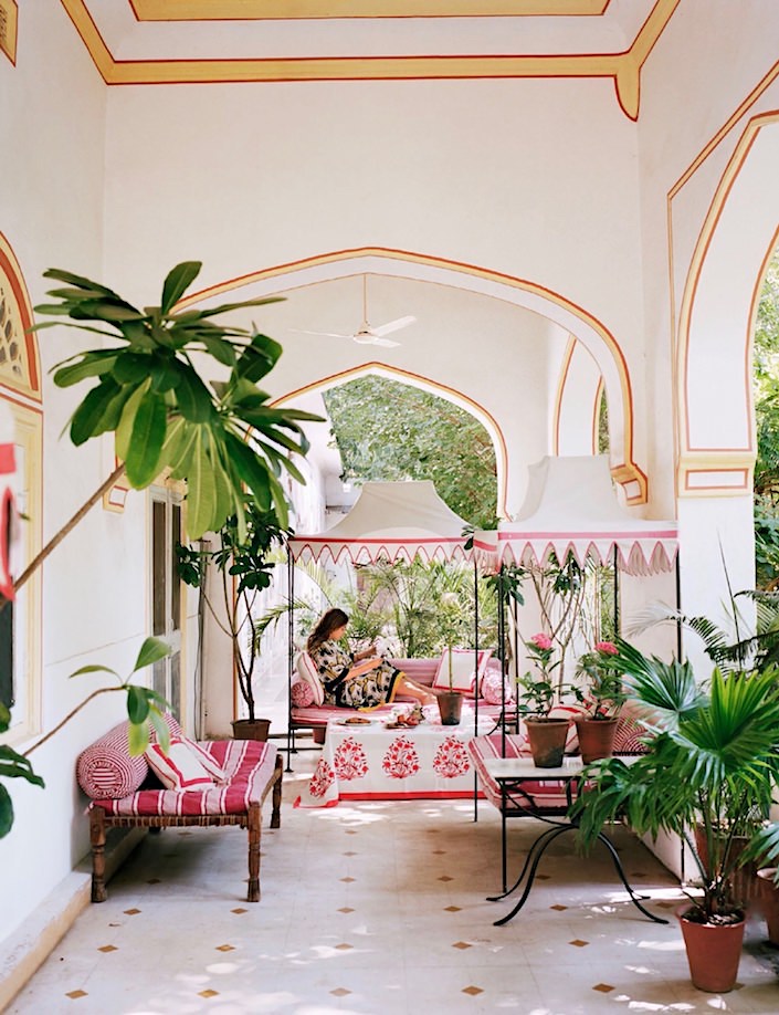 Marie-Anne Oudejans Jaipur hote apartment, photo Francois Halard in AD