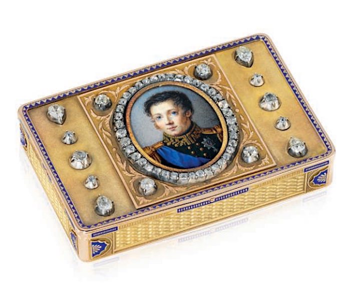 presentation snuff box at Opulence Sale at Christies London-1