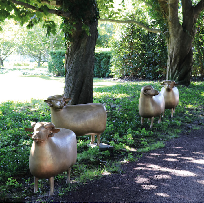 Lalanne sheep in the garden of Peter Marino