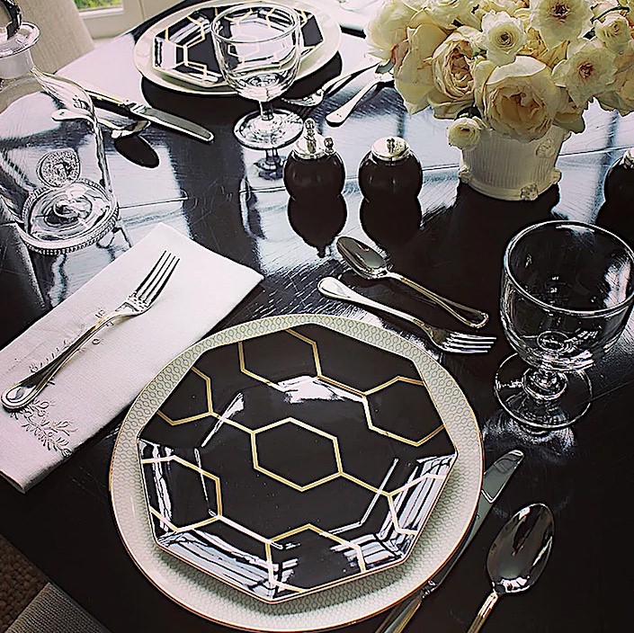 Setting the table with Alex Papachristidis - Dinner at the Game table on everyday-elegance.com-1