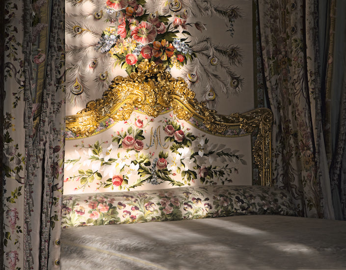 Queen's bedchamber at Versailles, photo by Thomas Garnier