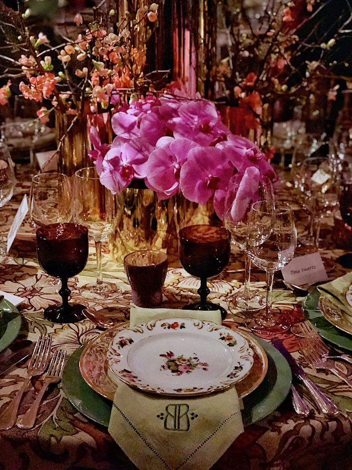 Barrie Benson Orchid Dinner table-1