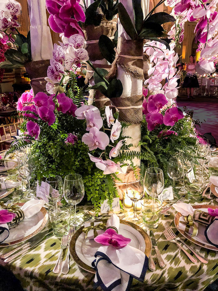 Ashley Whittaker Orchid Dinner 2018 table
