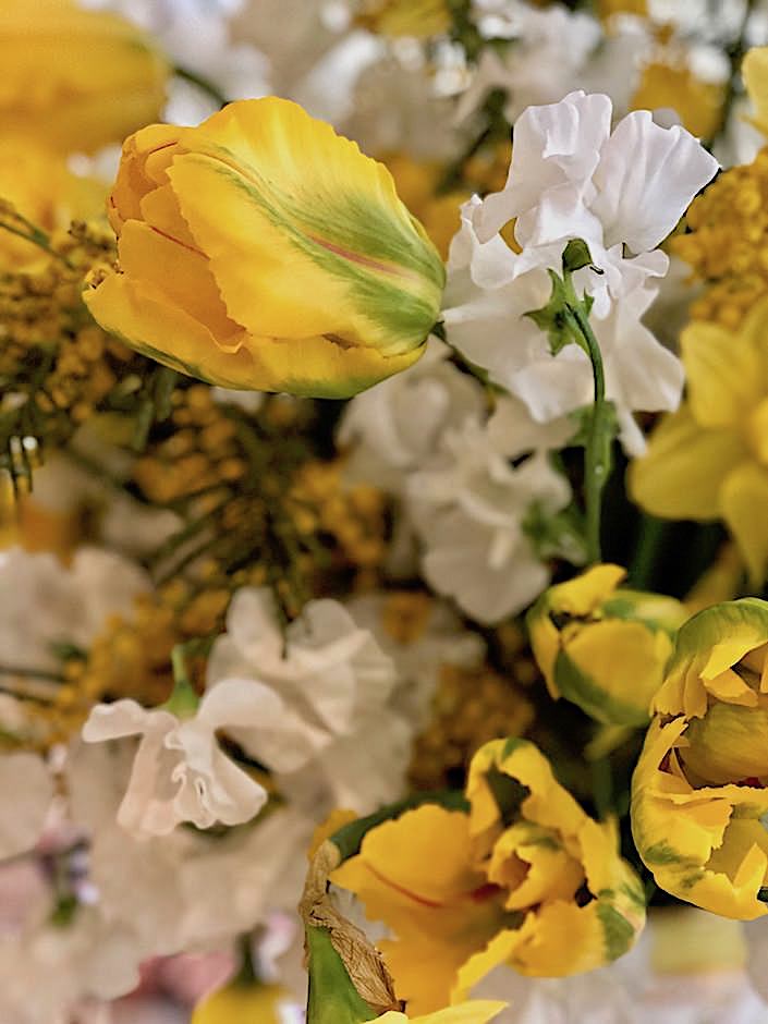 striped tulips in Kevin Sharkey arrangement at Martha Stewart Christie's lunch