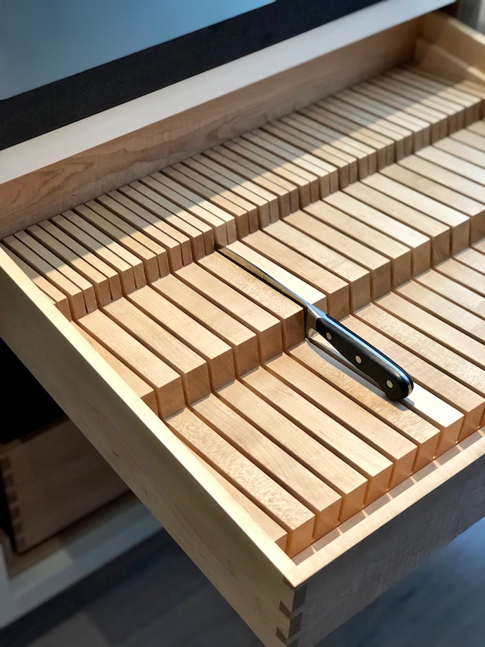 Plain English knife drawer