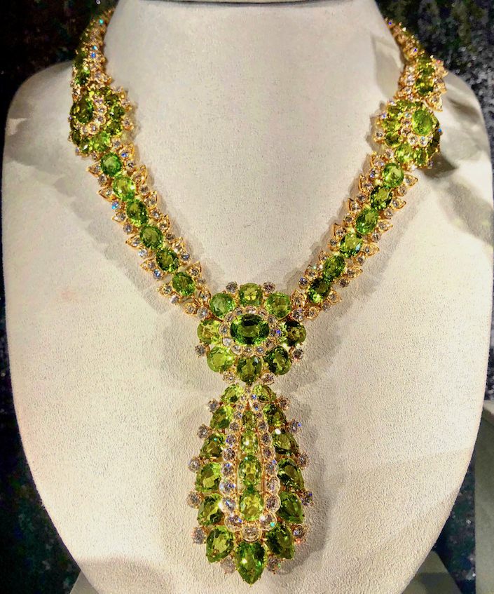 Peggy Rockefeller Van Cleef necklaCe at Christie's auction