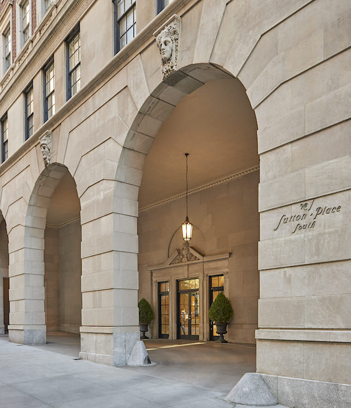 Rosario Candela Porte-cochere of 1 Sutton Place South, 2016. Photo by Michel Arnaud, courtesy of the photographer