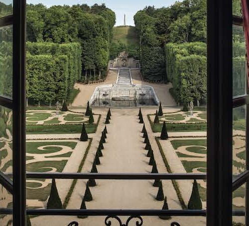 Chateau de Villette garden