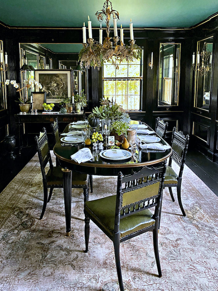 Dining room in the house of Martin Cooper and Karen Suen-Cooper, via Quintessence-1