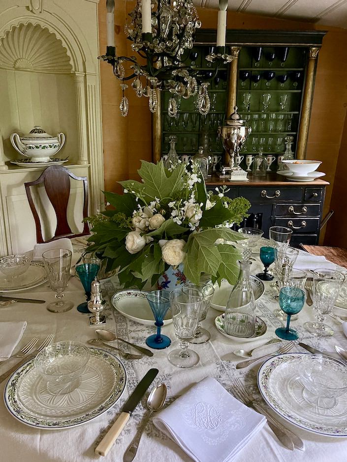 Stamps and Stamps dining room via Quintessence