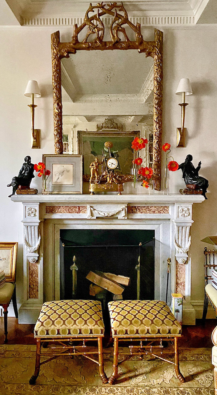 Bunny Williams Manhattan living room via Quintessence
