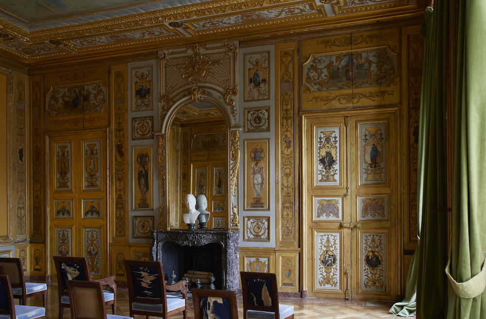 Salon Dore at Chateau de Haroue, photo by Miguesl Flores-Vianna