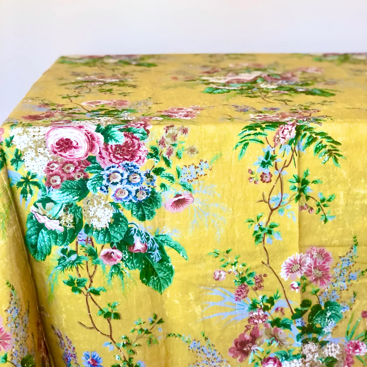 Amarilla Chintz tablecloth
