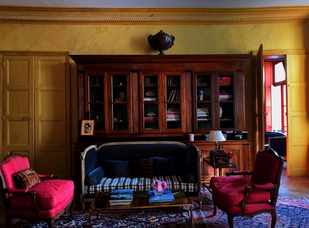 At Home in Paris with the Hurleys via Quintessence