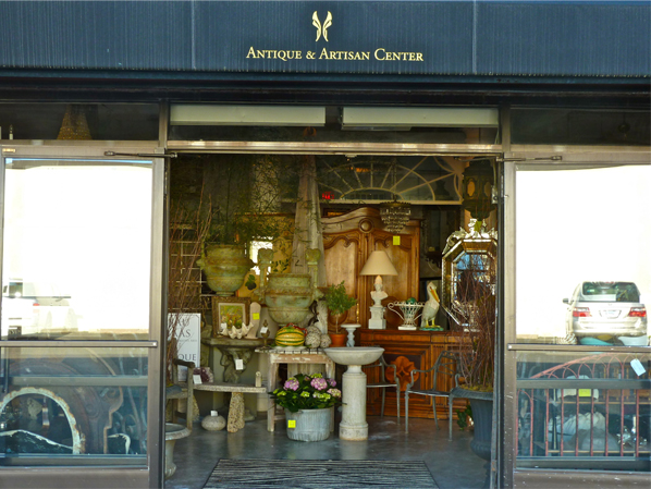 antique and artisan center