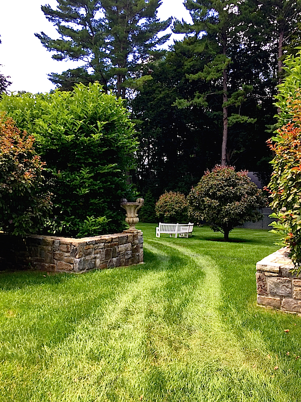 Carolyne Roehm's Weatherstone