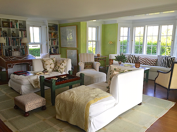 Cynthia Everets Nantucket house family room