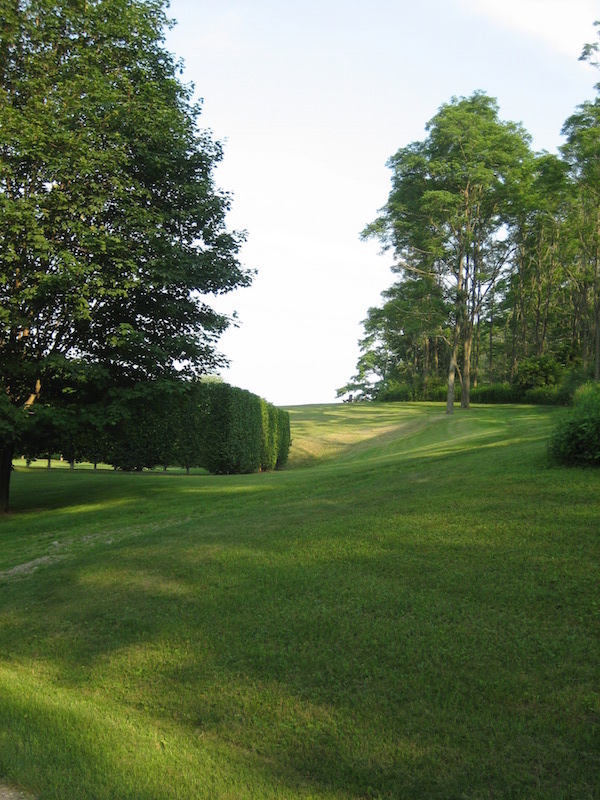 Gil Schafer landscaping at Middlefield