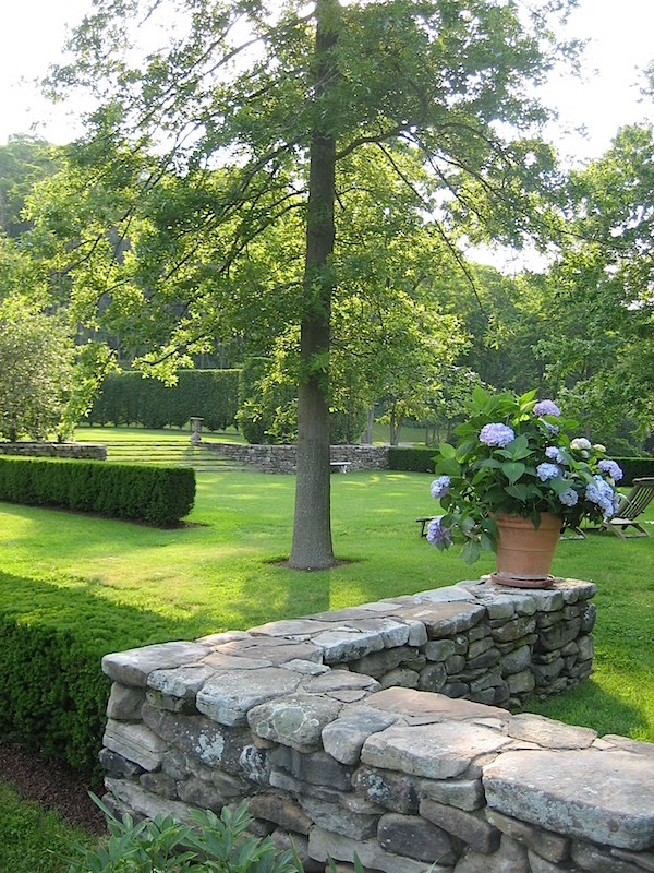Gil Schafer Garden at Middlefield