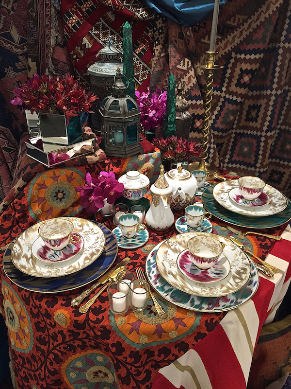 Hermes tablesetting at Michael C. Fina by Kemble and Van Wyck