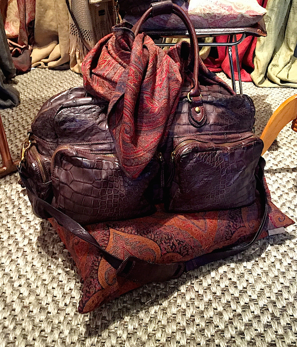 Fashion and Interiors - de Le Cuona Stowaway bag 