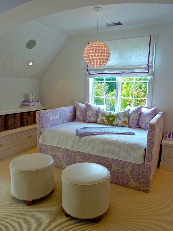 Girl's bedroom in Kensett Darien model home