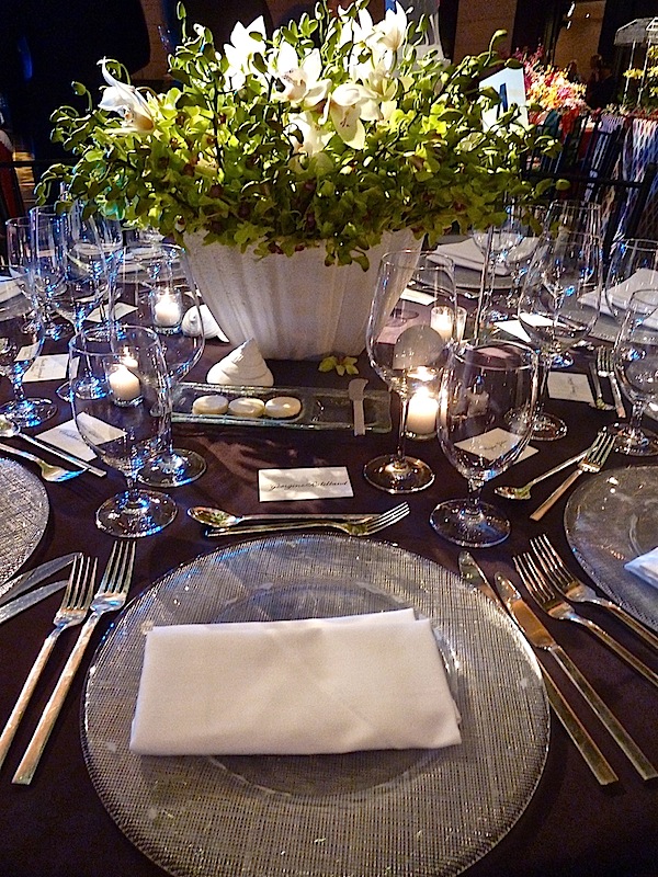 Mauro Gomes for Magnaflora Orchid Dinner table